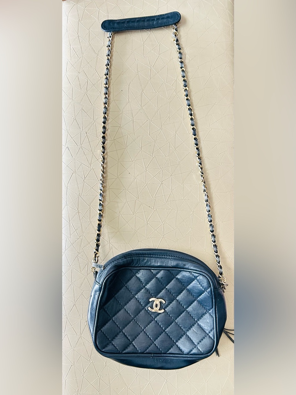 Chanel Mini leather Bag Black Quilted In Chain Made In France C592 - Picture 1 of 11